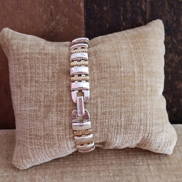 Napier Gold Silver Tone Bracelet - Picture 2 of 8